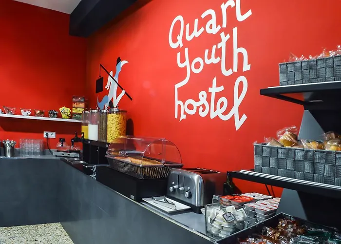 Quart Youth & Ostello Valenza