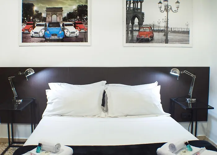 Quart Youth & * Walencja