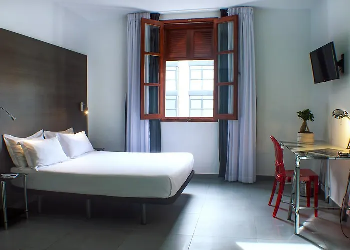 Quart Youth & * Valencia