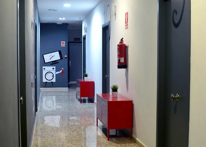 Quart Youth & Hostel