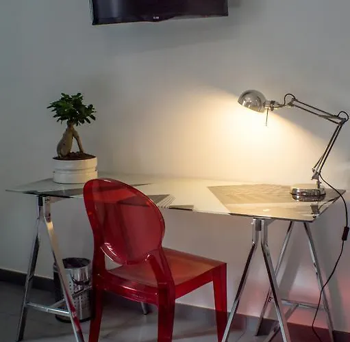 Хостел Quart Youth & Валенсия